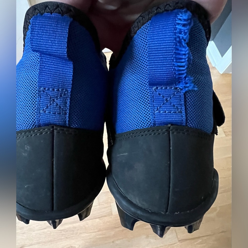 nike men's alpha menace pro 2 mid football